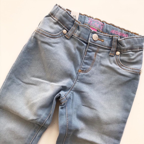 The children’s place NWT light wash jeggings 3T - Picture 2 of 3